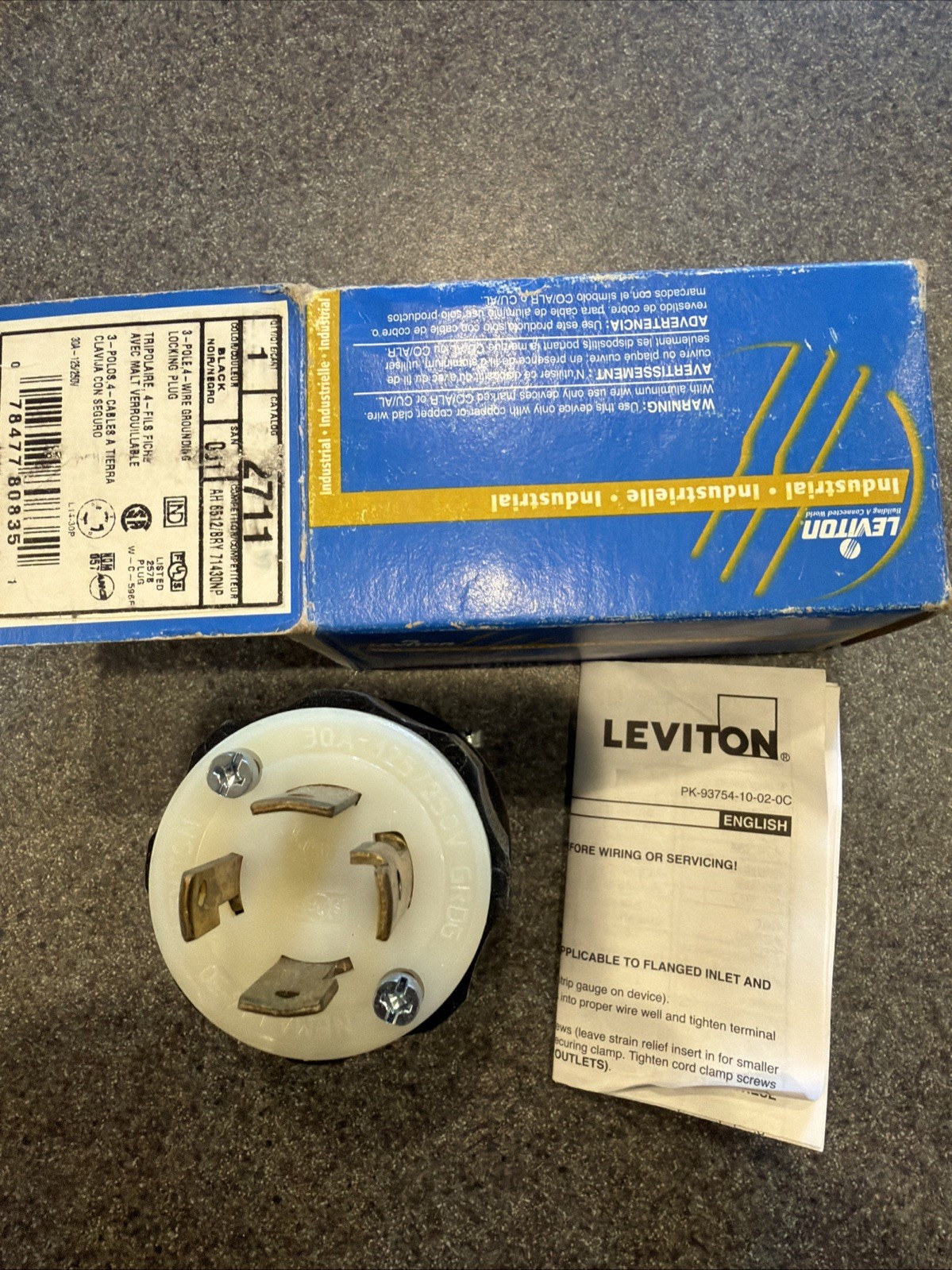 Leviton 2711 Twist Lock Plug 30A 125/250V NEMA L14-30P 3 Pole 4 Wire