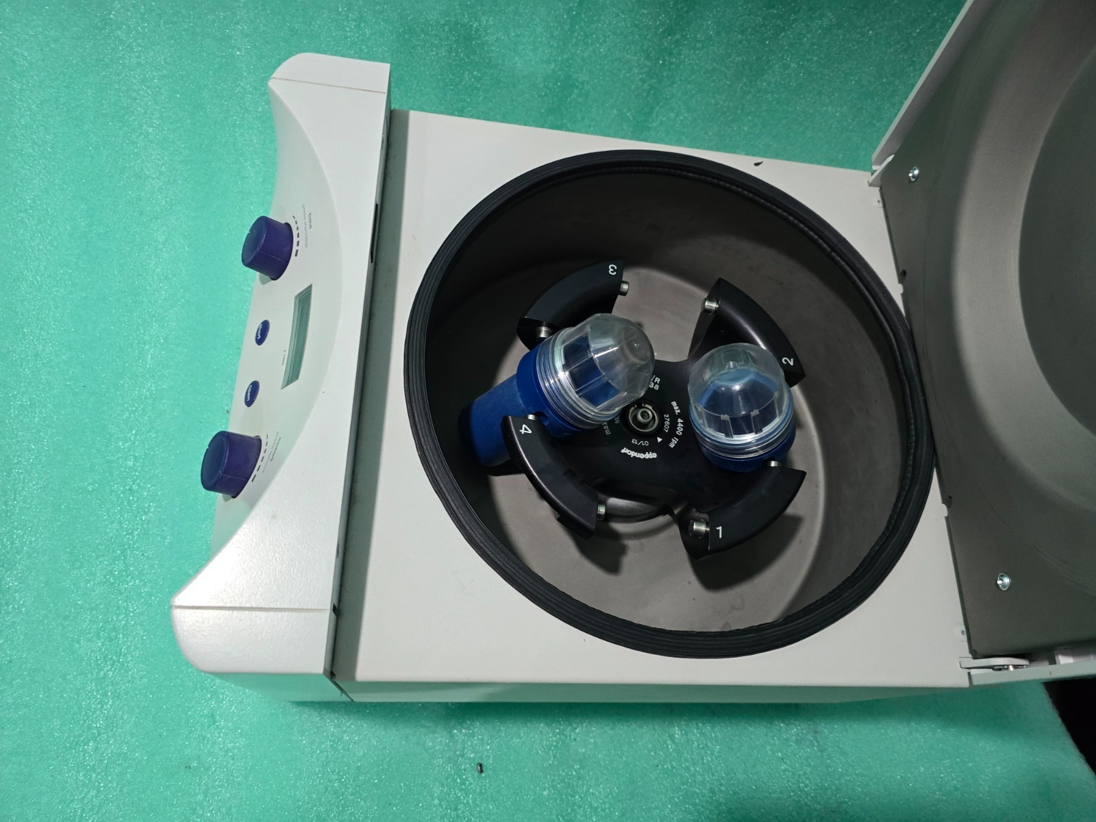 EmCyte PRP Laboratory Centrifuge Executive Series II 240V