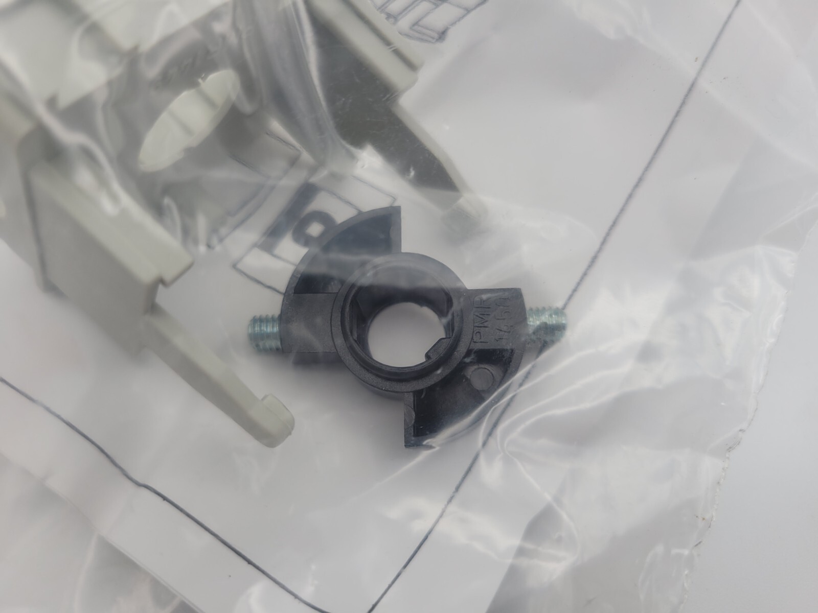 ABB SK 616 001-B Contact Block Mounting for 3R25, 3R40 Motor Starter Accessory