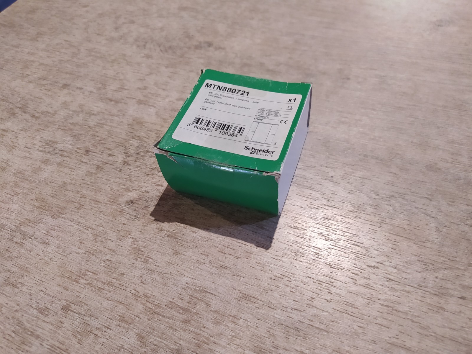 SCHNEIDER ELECTRIC LON ARTEC PUSH-BUTTON 2-GANG MTN880721 [NEW]