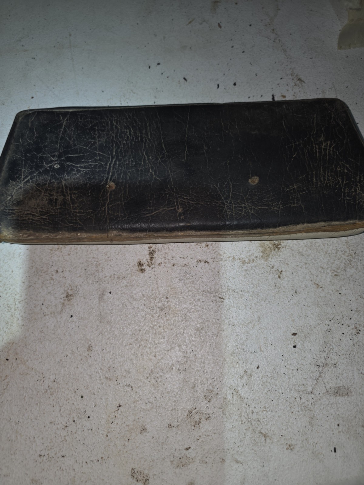 14″x5″ Tractor Seat Back Rest Cushion Black And White NOS Backrest