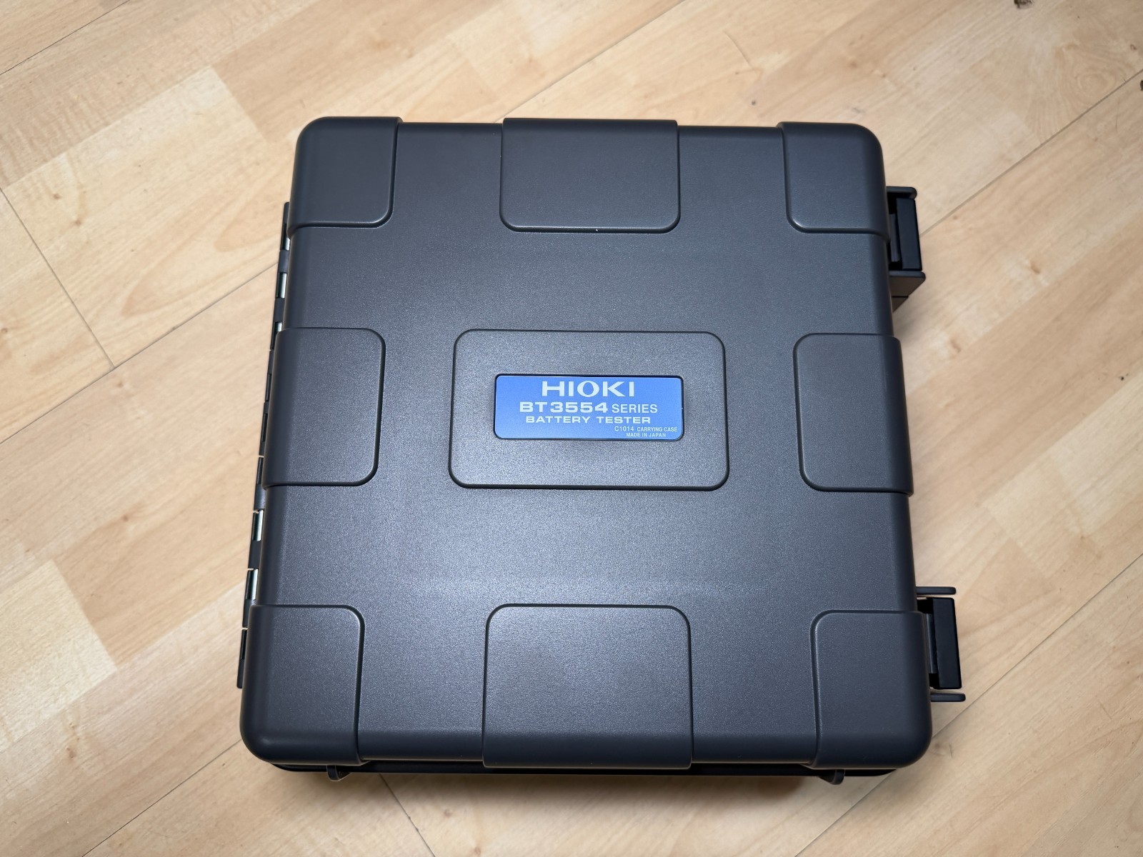 HIOKI BT3554-52 Battery Tester L2020 Pin Lead Wireless Communication BT3554-50