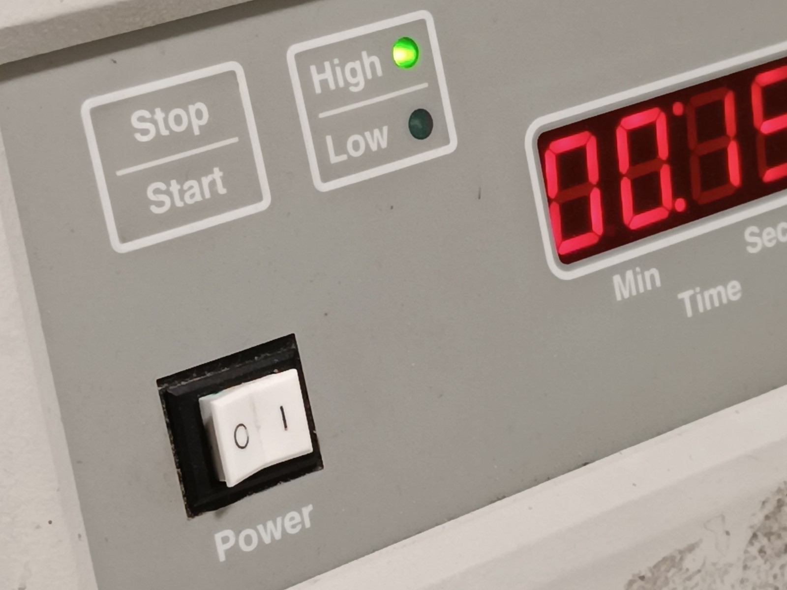 Baxter B5055-3S Dade Immufuge II blood sample Centrifuge, 110-120V, 60Hz, 3Amps