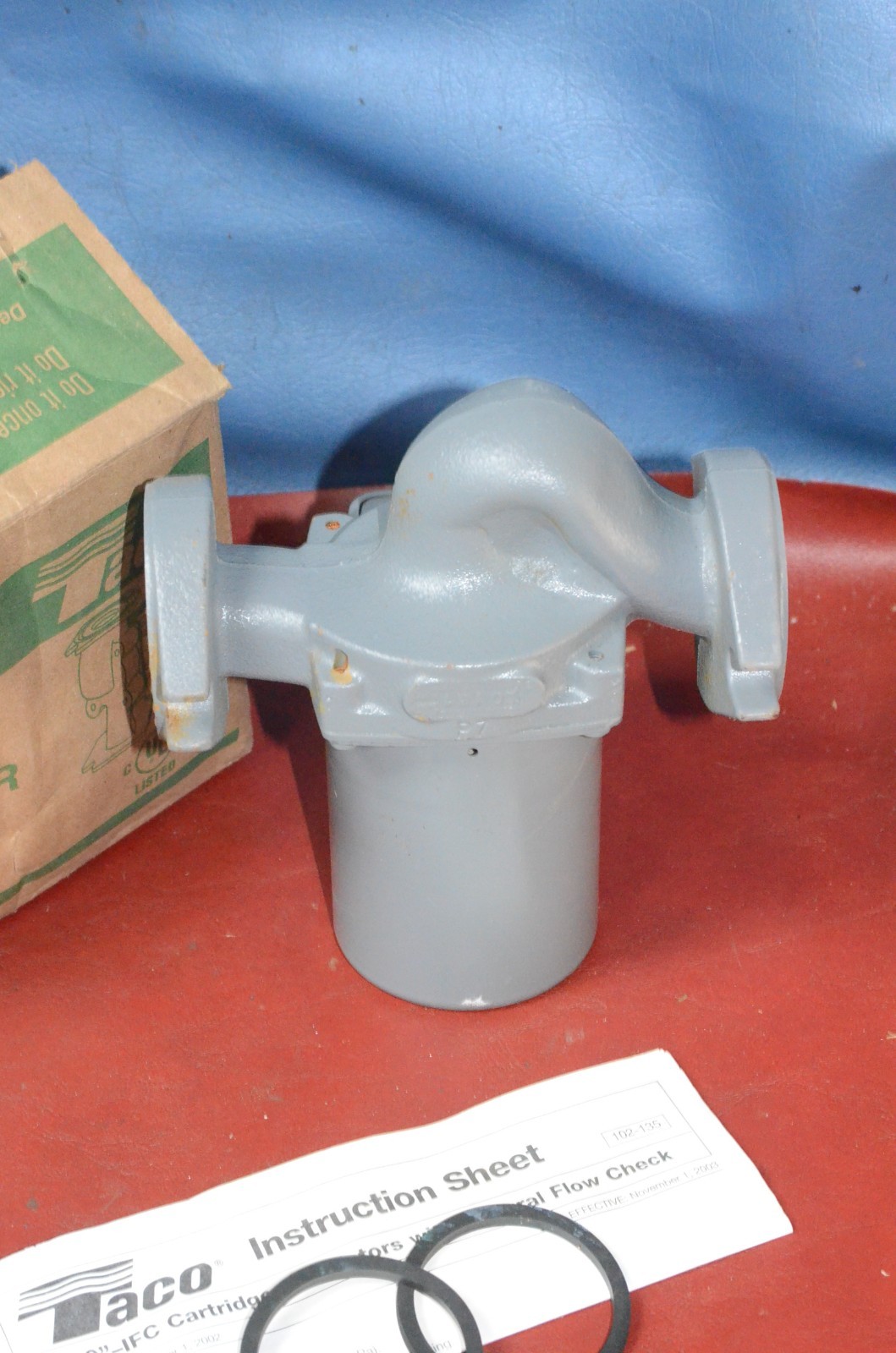 TACO 007-F5-IFC Cast Iron Circulator Pump 1/25 HP Flow Check & 110-419 Flanges