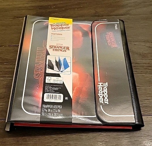 Mead Stranger Things Trapper Keeper Portfolio 3-Ring Storage Binder 1in 175