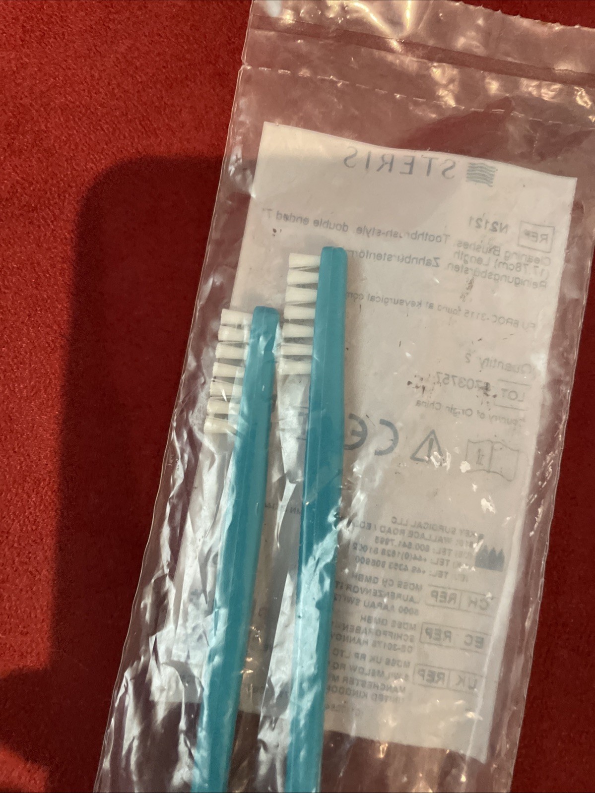 STERIS S2100 Toothbrush Style Surgical Instrument Cleaning Brushes 7″ Pack of 2
