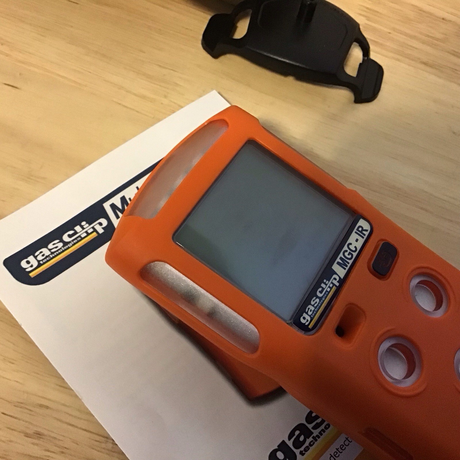 GAS CLIP MULTI GAS MGC-IR CONFINED SPACE GAS DETECTOR – SEE DESCRIPTION