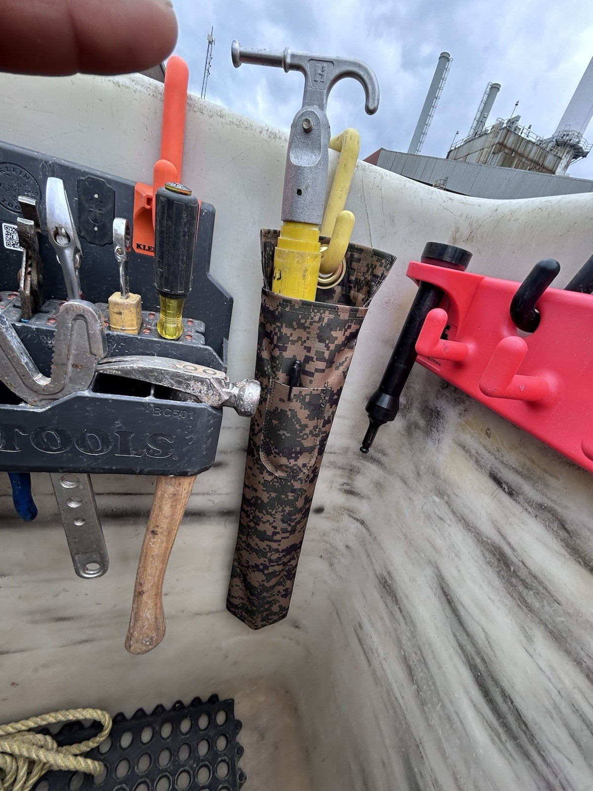 Lineman Bucket Bag, Short Switch Stick Holder, Lineman Ariel Tool, Woodland Camo