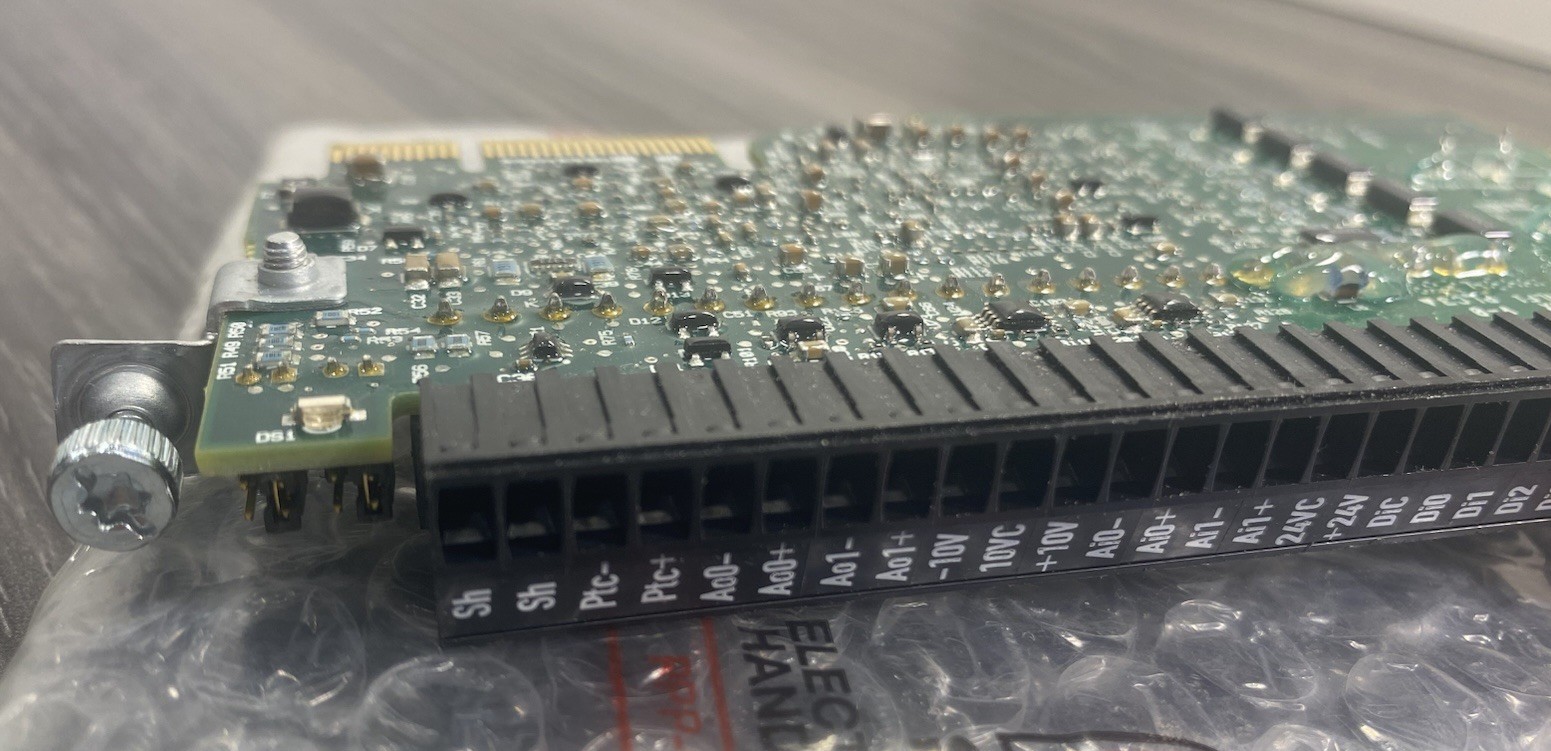 Allen Bradley 20-750-2262C-2R Series A PowerFlex 750 24V I/O Module – USA