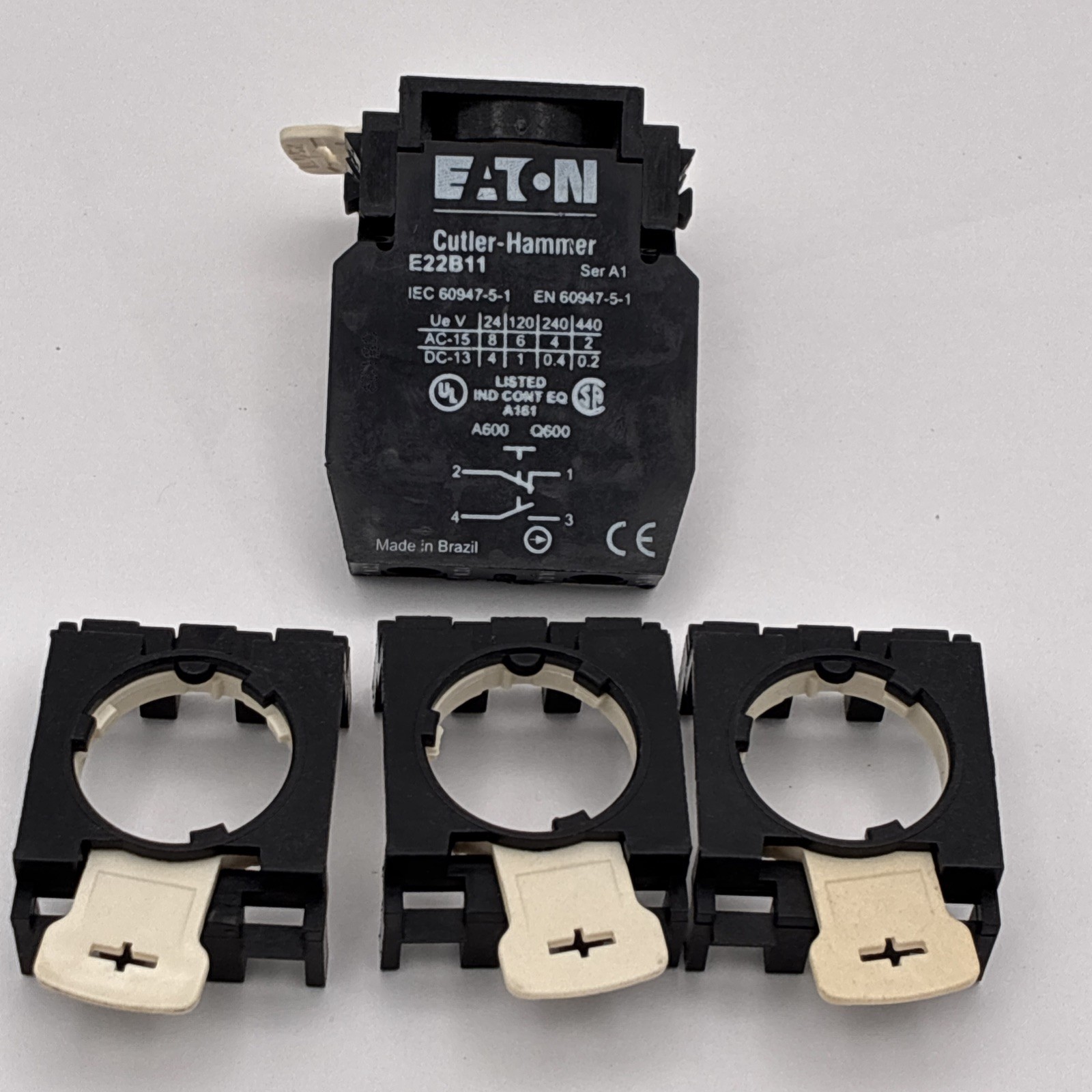 EATON CUTLER HAMMER E22B11 Switch Part, Contact Block, Dpst, 1No 1Nc, I New