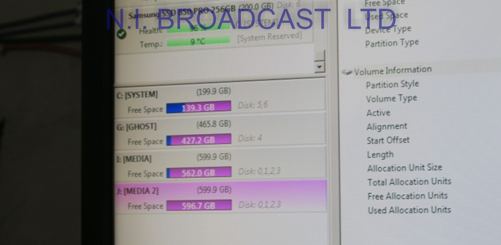 Chyron Hego lyricX  3G/ HD graphics system, + 8x 512gb  SSD (Lyric pro V8.7