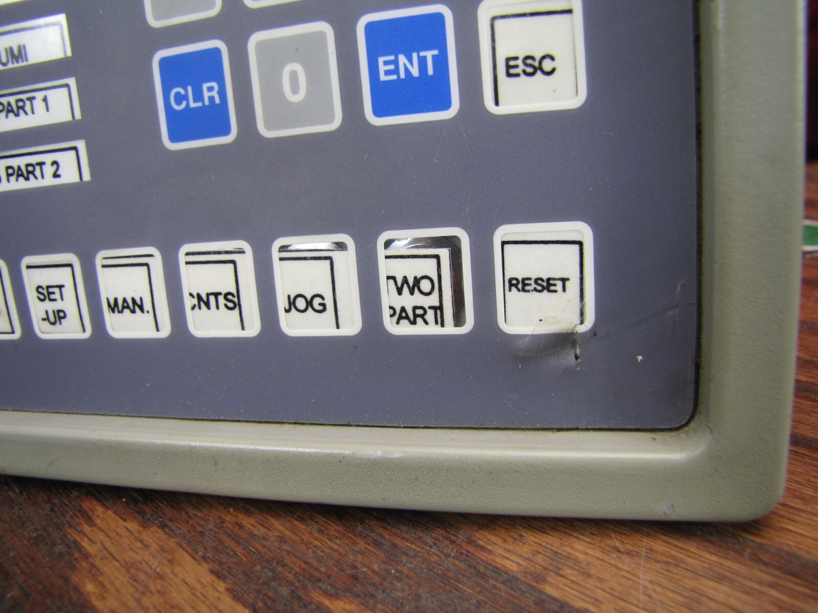 Cincinnati DynaComp 2024-128-C Greyline Operator Interface Workstation