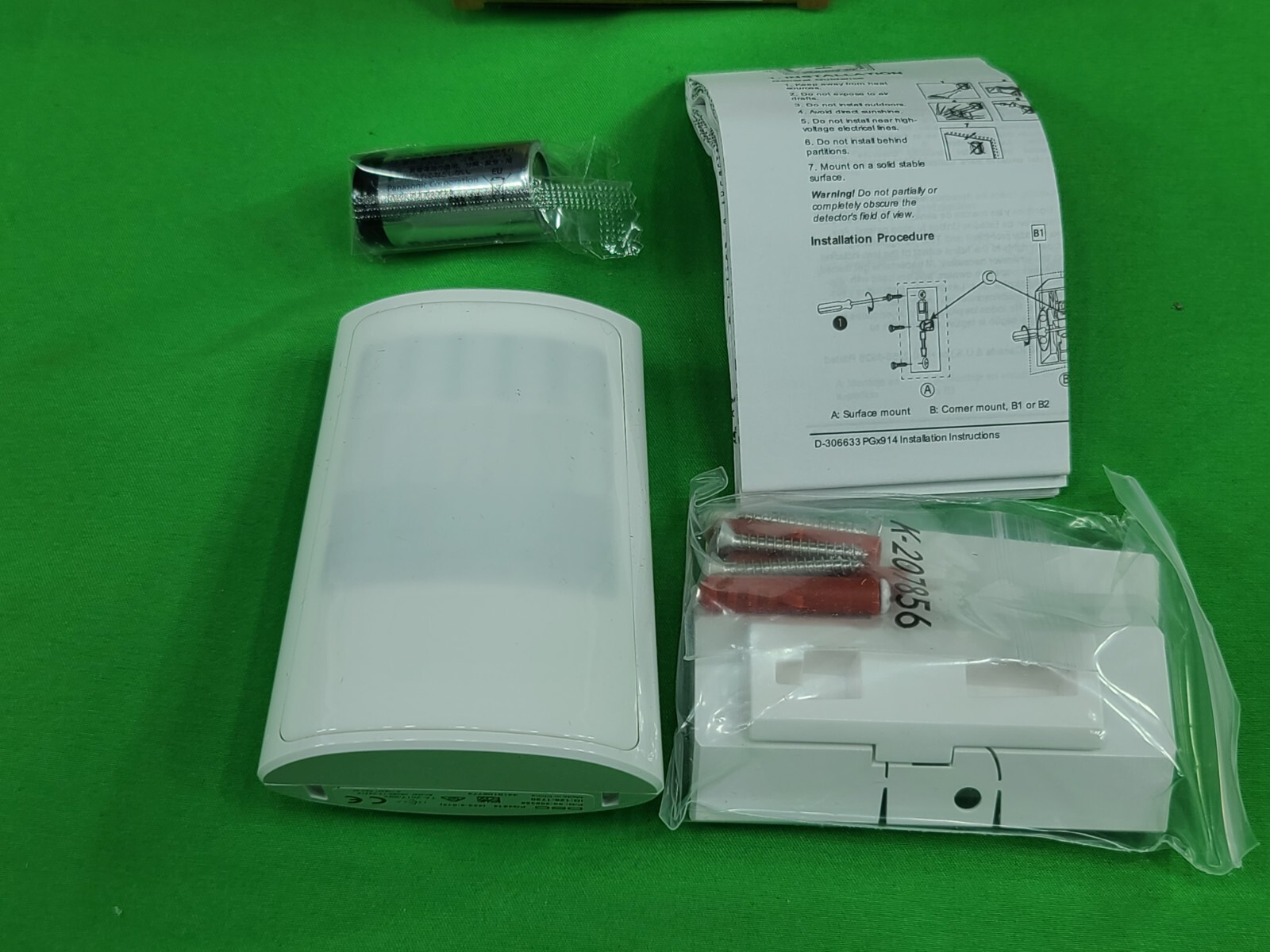 DSC PG4914 – Wireless 433mhz PowerG Motion detector (NOT FOR 915 MHz SYSTEM)