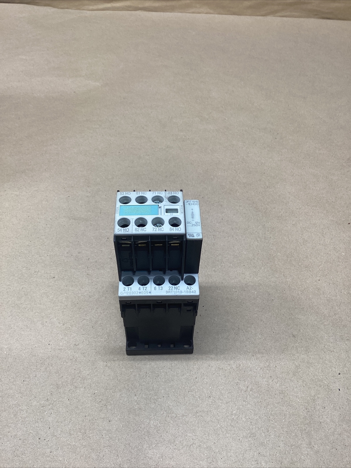 Siemens Sirius 3RT1015-1BB42 W/Surge Suppressor 3RT1916-1EH00 #702PT67FML