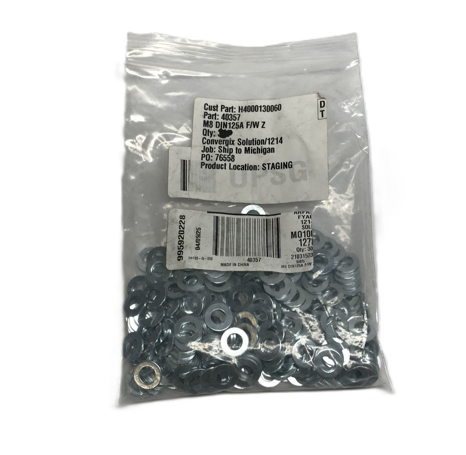 Fastenal Bag of (300) Nominal M8 x 16mm DIN125A Flat Washer 40357 NOS