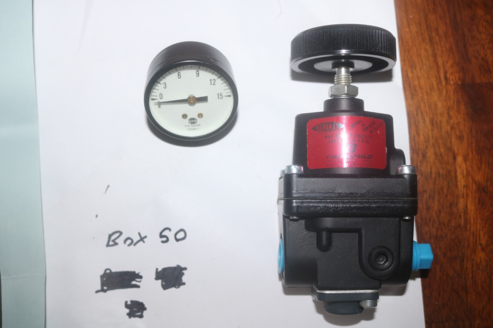 NOS Fairchild Kendall pneumatic pressure regulator model 30 0-10 PSI