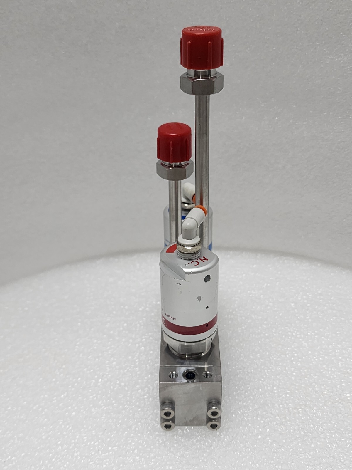 Fujikin Assembly Valve, C No. 591745, 2xO.P 0.5~0.6MPa, NC and NO._96707