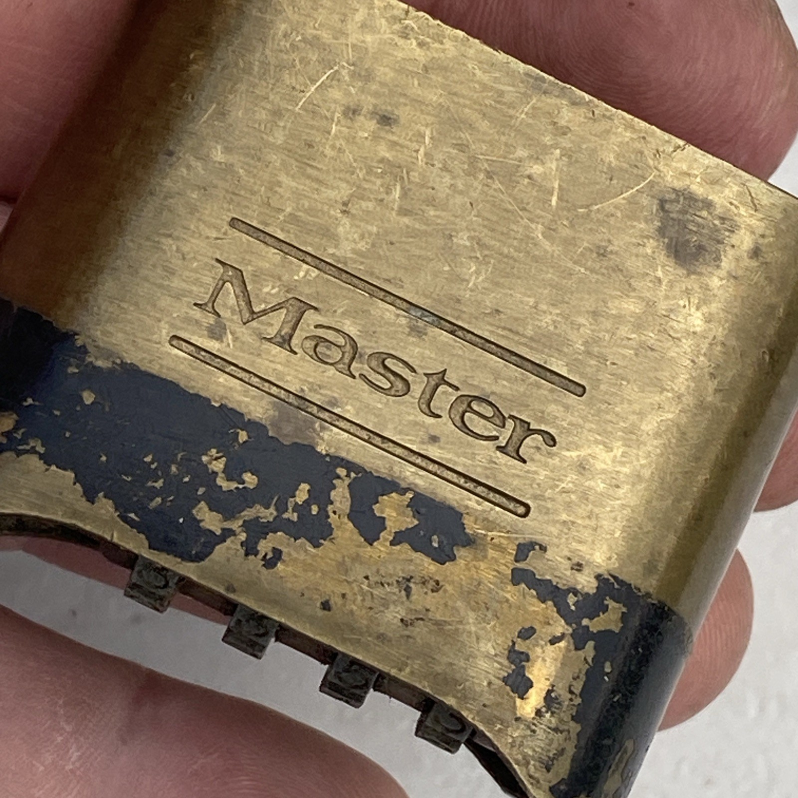 Vtg Master Case Hard Solid Brass 175 4 digit Combination Padlock Unknown Code