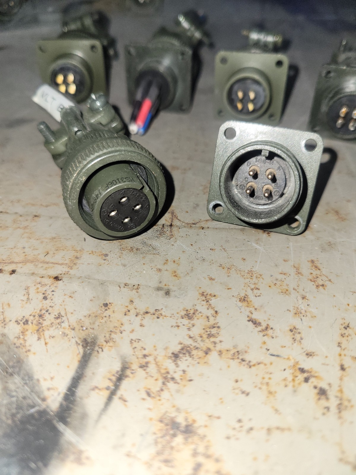ITT CANNON 4 Pin Plug Connector Cannon G Mil. Spec Circular Connector LOT of 5