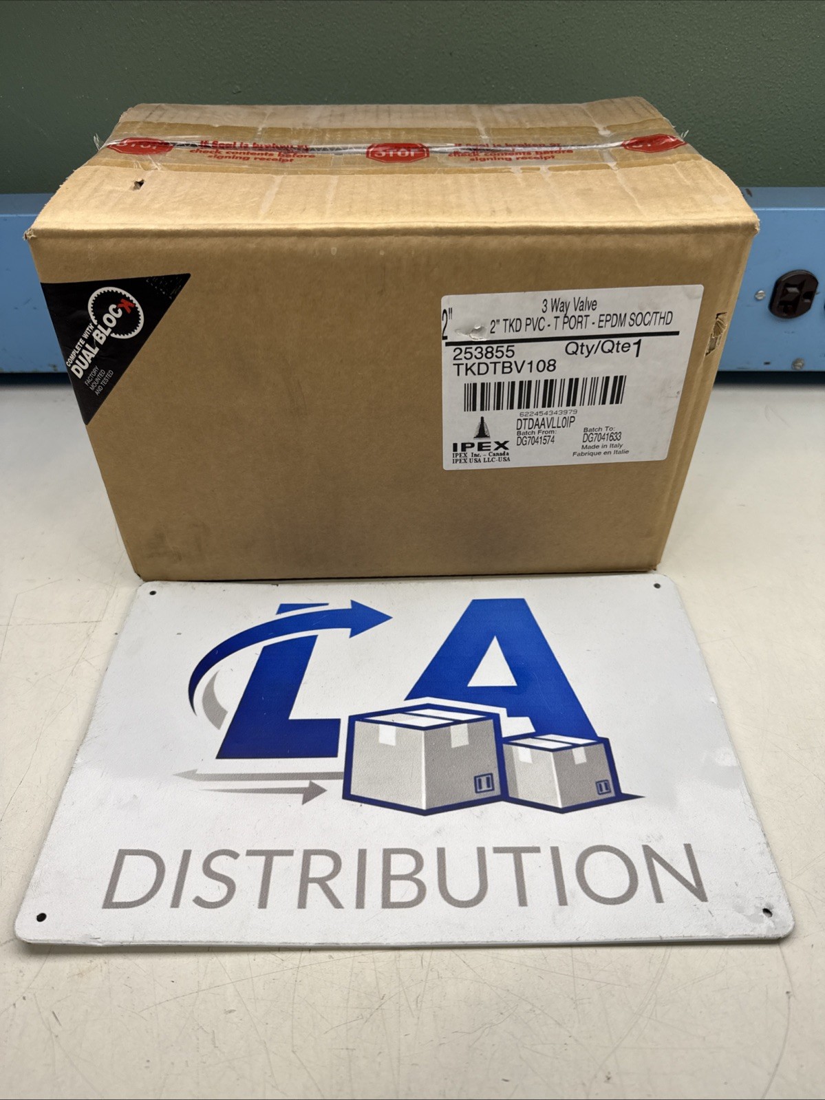 IPEX 2” TKD PVC – T PORT – EPDM SOC/THD TKDTBV108 3 Way Valve