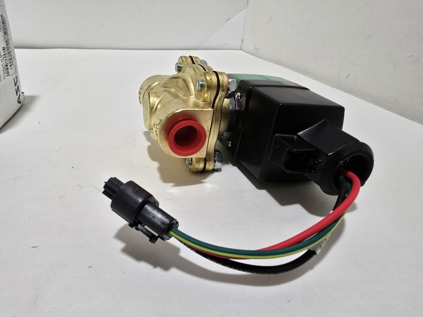 Asco Redhat 8210P093 12-24/DC, 3/8″ NPT Solenoid Valve Normally Closed 0-150 PSI