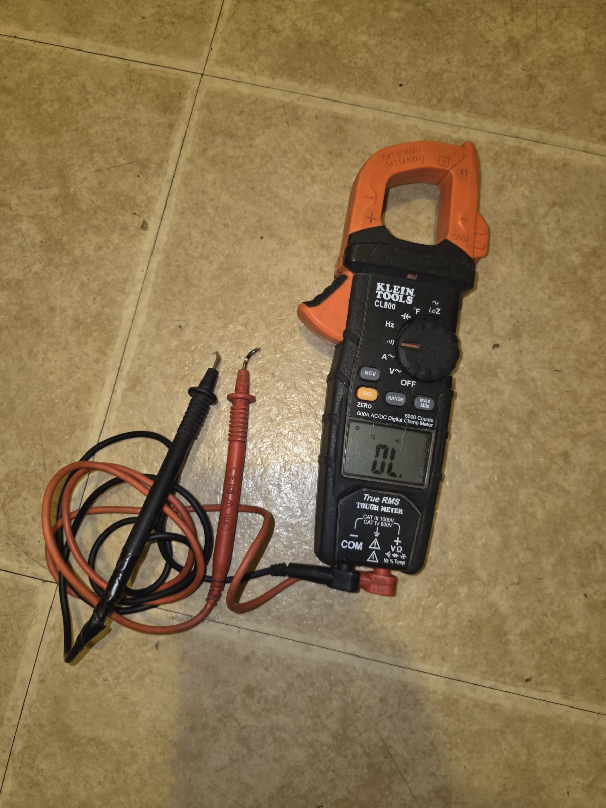 Klein Tools CL800 True RMS NCV Clamp Meter 600A 1000V CAT IV Digital