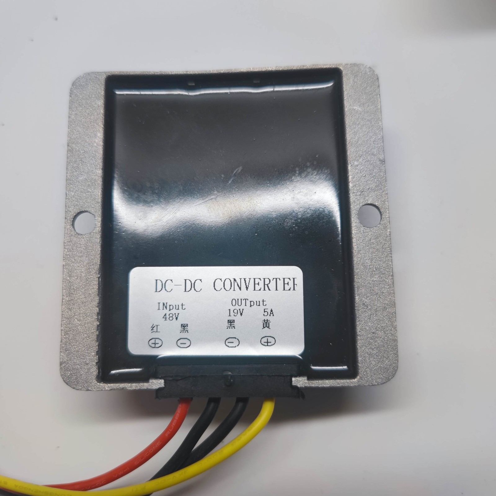 35-60V/48V to 19V 5A 95W Buck Converter DC-DC Regulator Car Waterproof Power