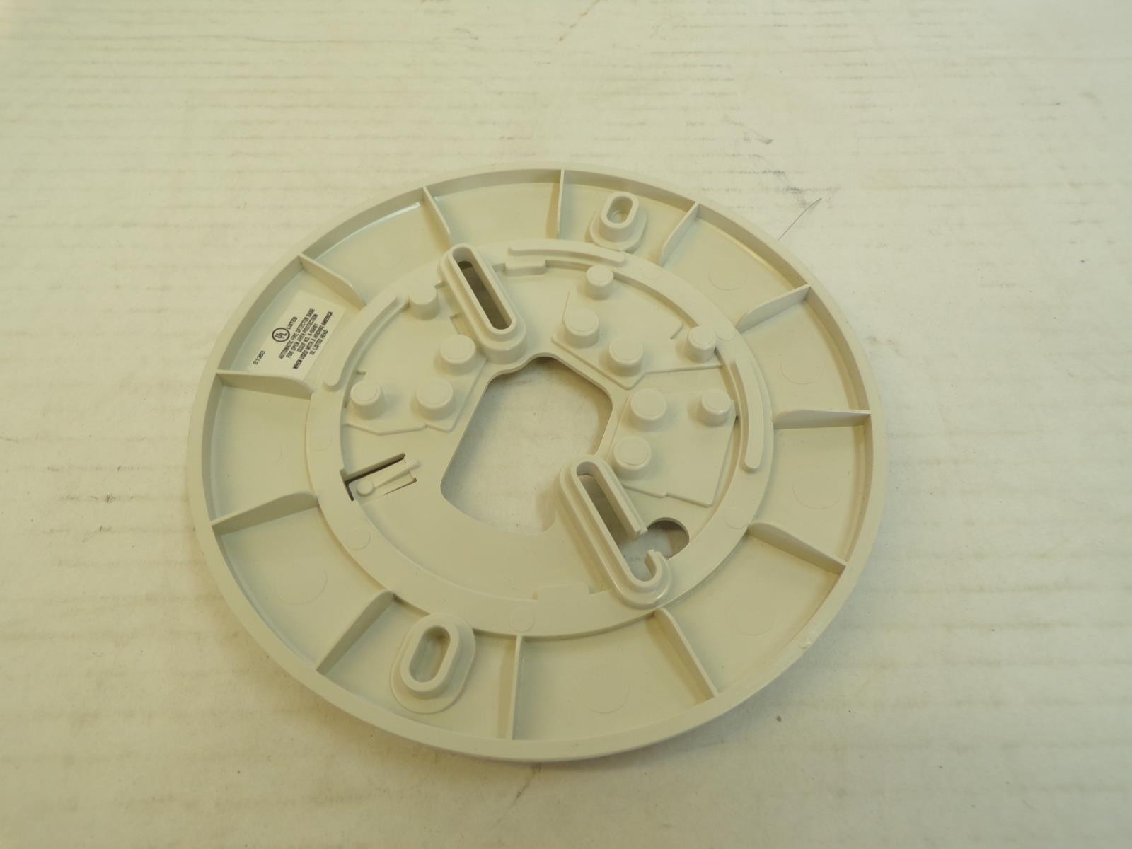 Radionics Bosch D321A Fire Alarm Systems 6 in. (15 cm) Analog Detector Base