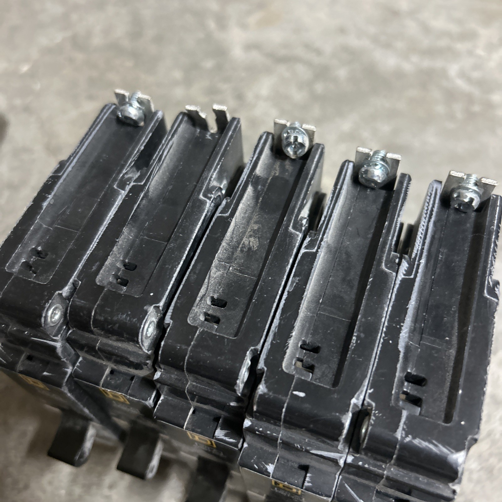 Square D EDB14020 20A 120-277V 1P Bolt On Breaker Lot