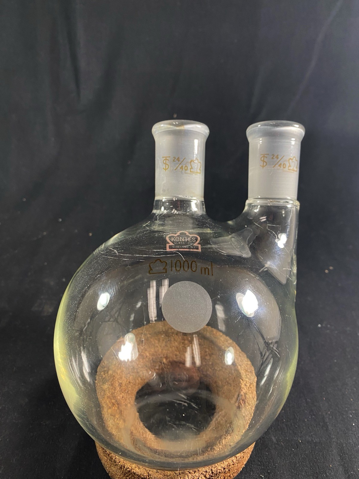 KIMBLE KONTES Two-Neck Vertical Round Bottom Flask CN 24/40 SN 24/40 605000-1424