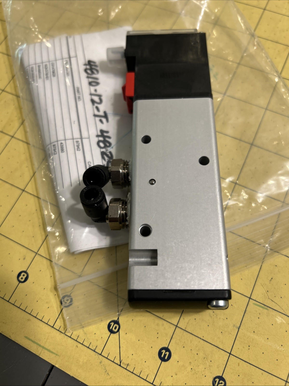 NORGREN V61R511DC213AA 2 SOLENOID VALVE