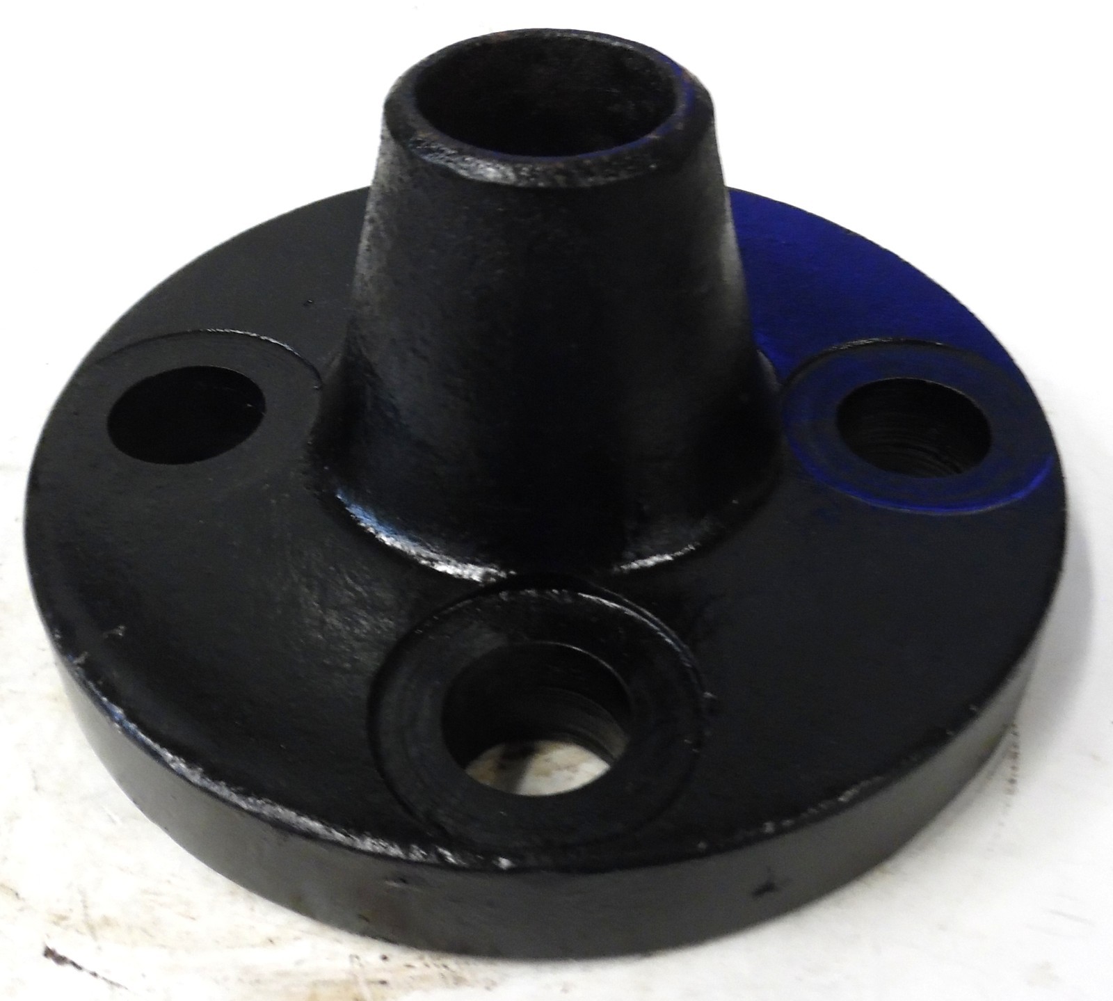 UNKNOWN BRAND 1″ WELD NECK PIPE FLANGE, 300 CLASS, 4.88″ OD, 0.69″ THICKNESS
