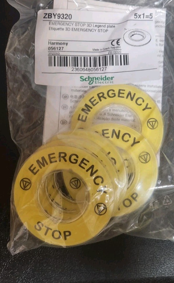 (Lot of 10- New In Box!) SCHNEIDER ELECTRIC ZB5AT84 Push Button 22mm, Red