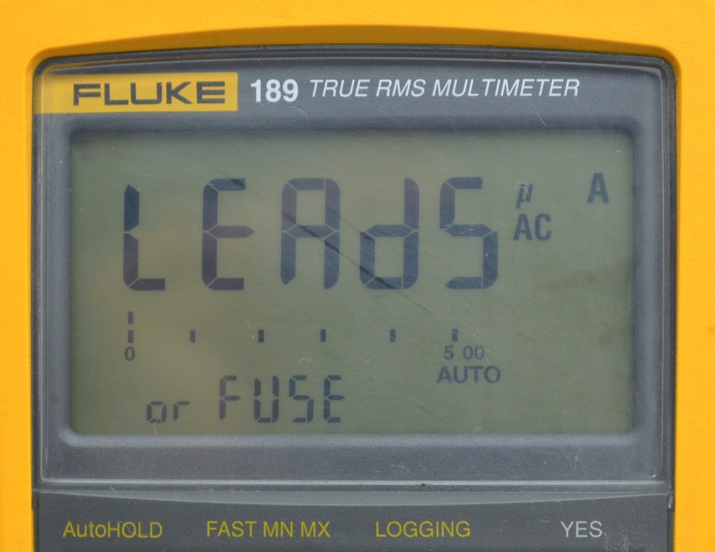 Fluke 189 True RMS Multimeter IP42 CAT IV 600V