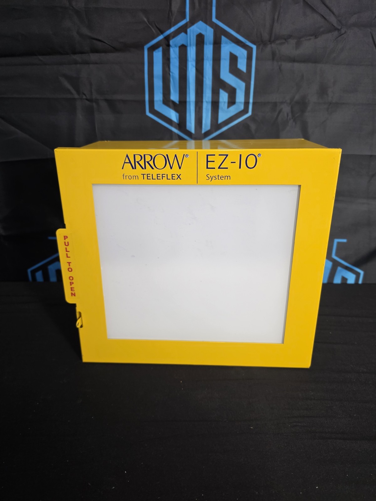 NEW Arrow EZ-IO LifeStart Cabinet And Bag Yellow