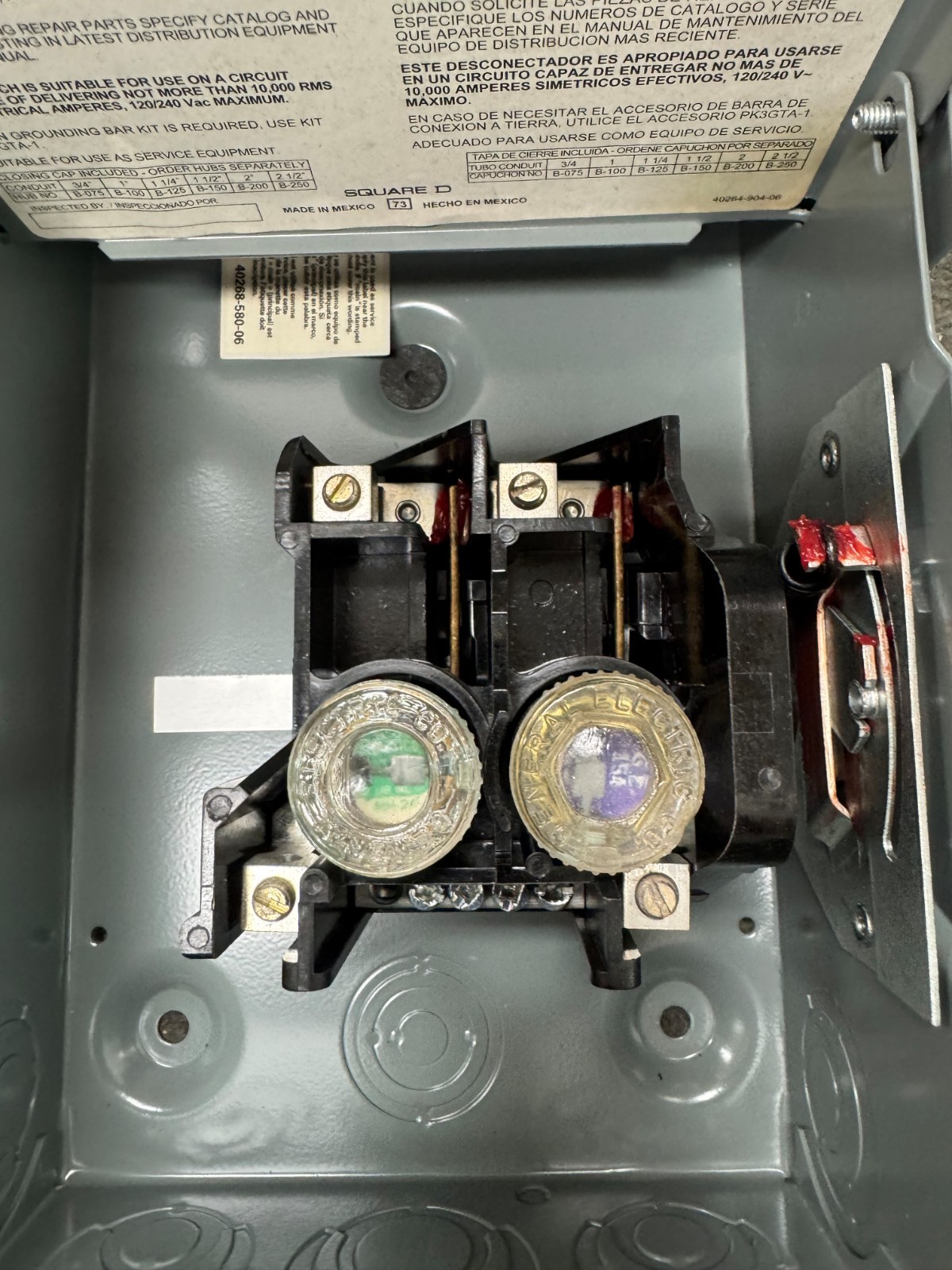 Square D 30A 120/240V 2‑Pole Light Duty Safety Disconnect Switch