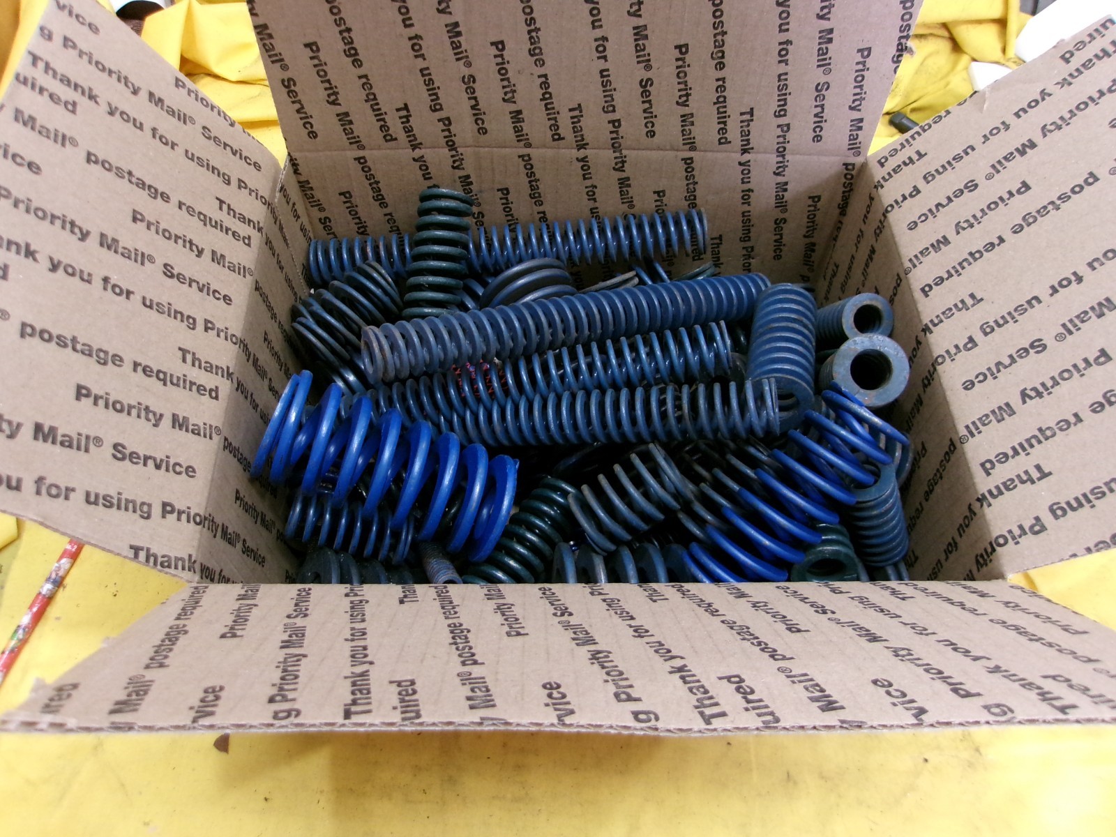 21lb MIXED LOT of NEW DIE SPRINGS tool steel knife making damascus forging metal