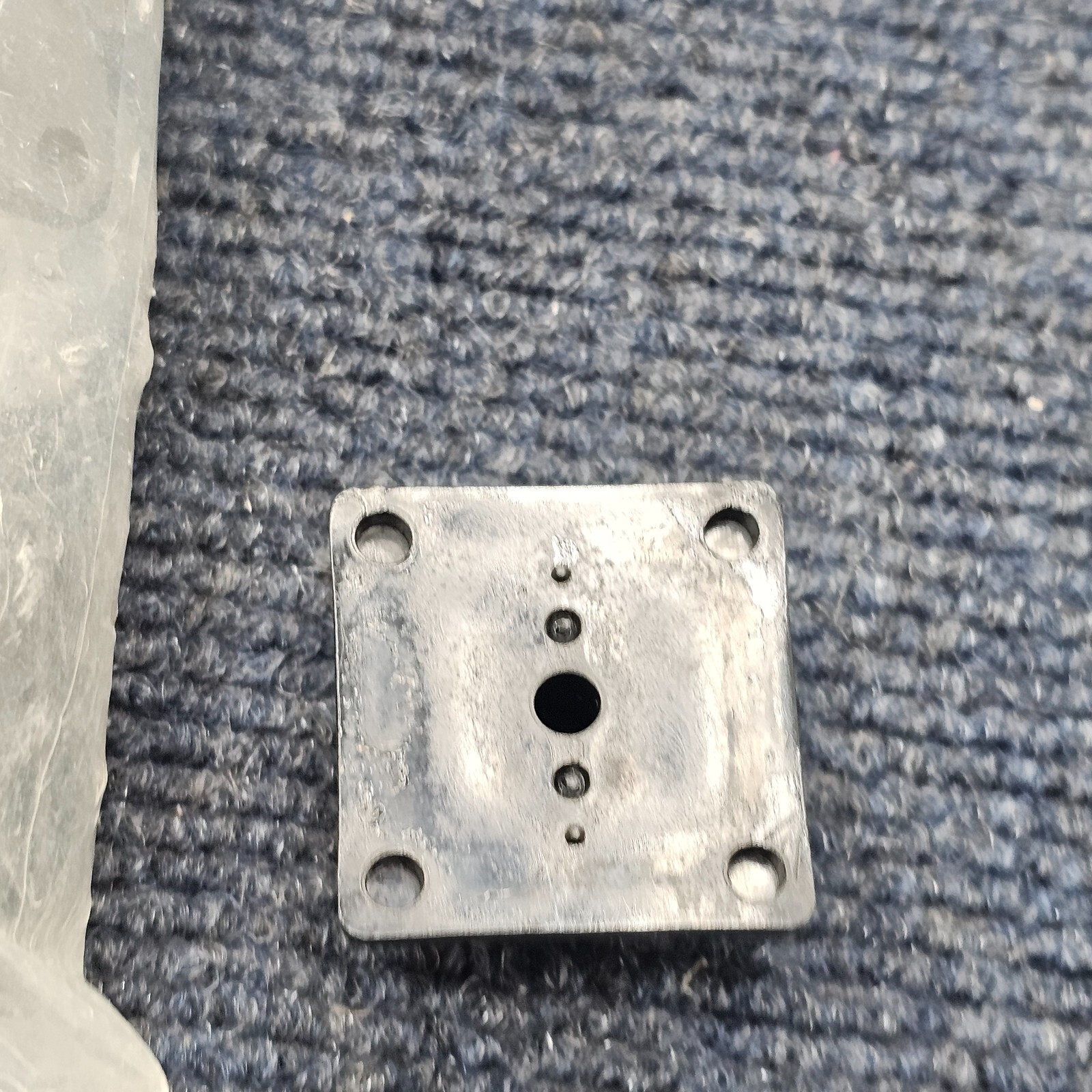 (QTY 30) Designer’s Image 171-7690 Black Square Spindle Connector for 3/4″