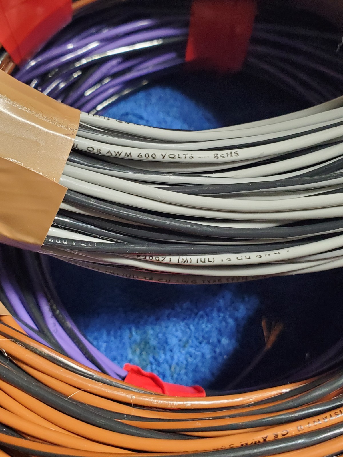 18 AWG Hookup Wire 70ft Twisted Pair 600V TFFN MTW Gas/Oil Resistant 70′