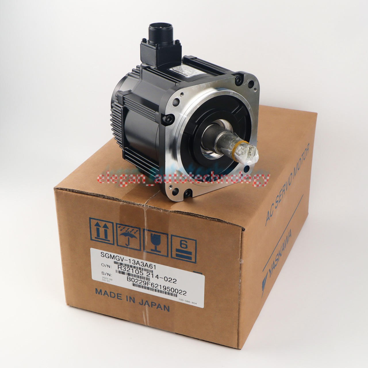 1PCS NEW YASKAWA SERVO MOTOR SGMGV-13A3A61 SGMGV13A3A61