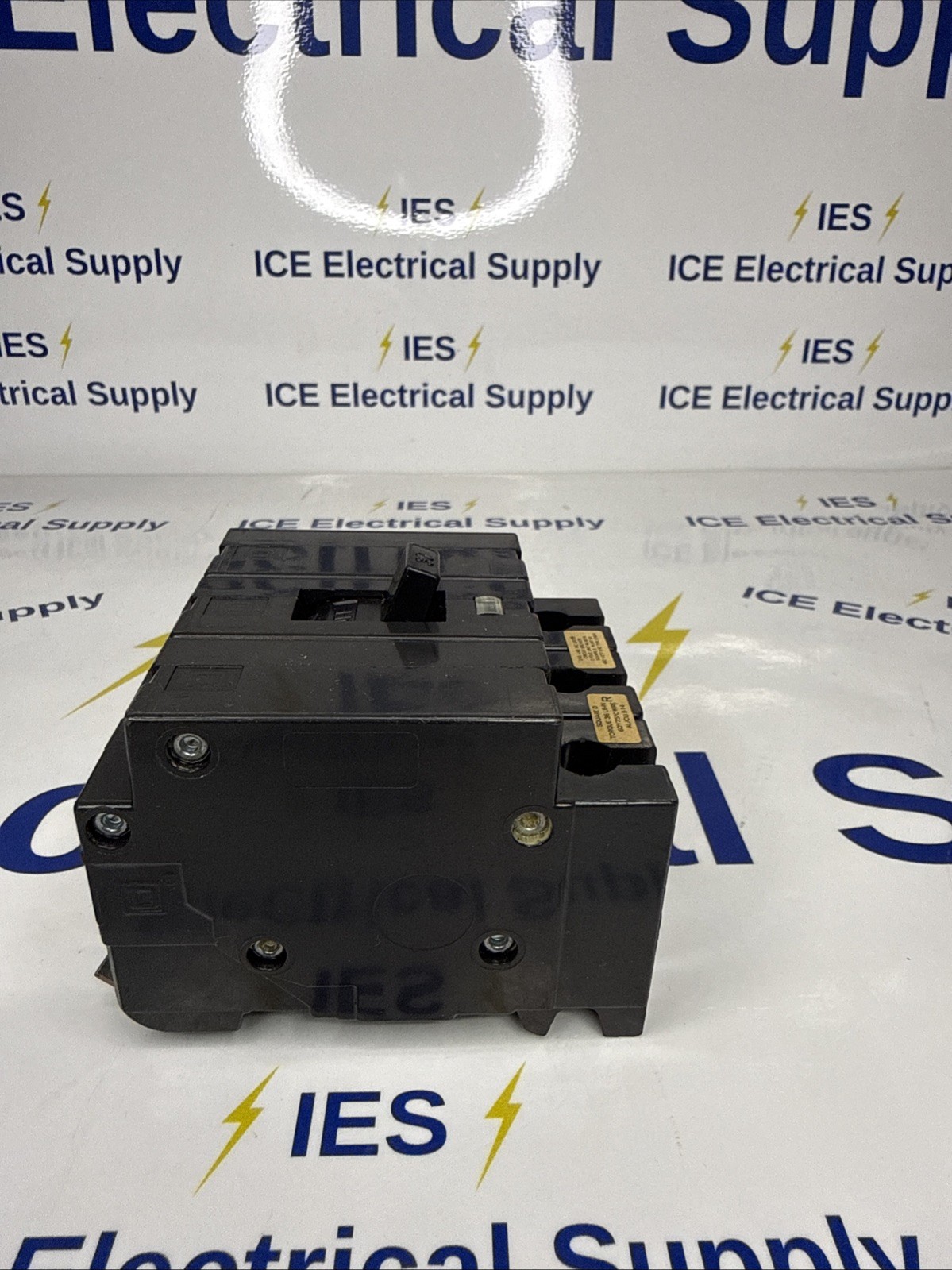 SQUARE D EHB34030 30A 3P Circuit Breaker (NEW)