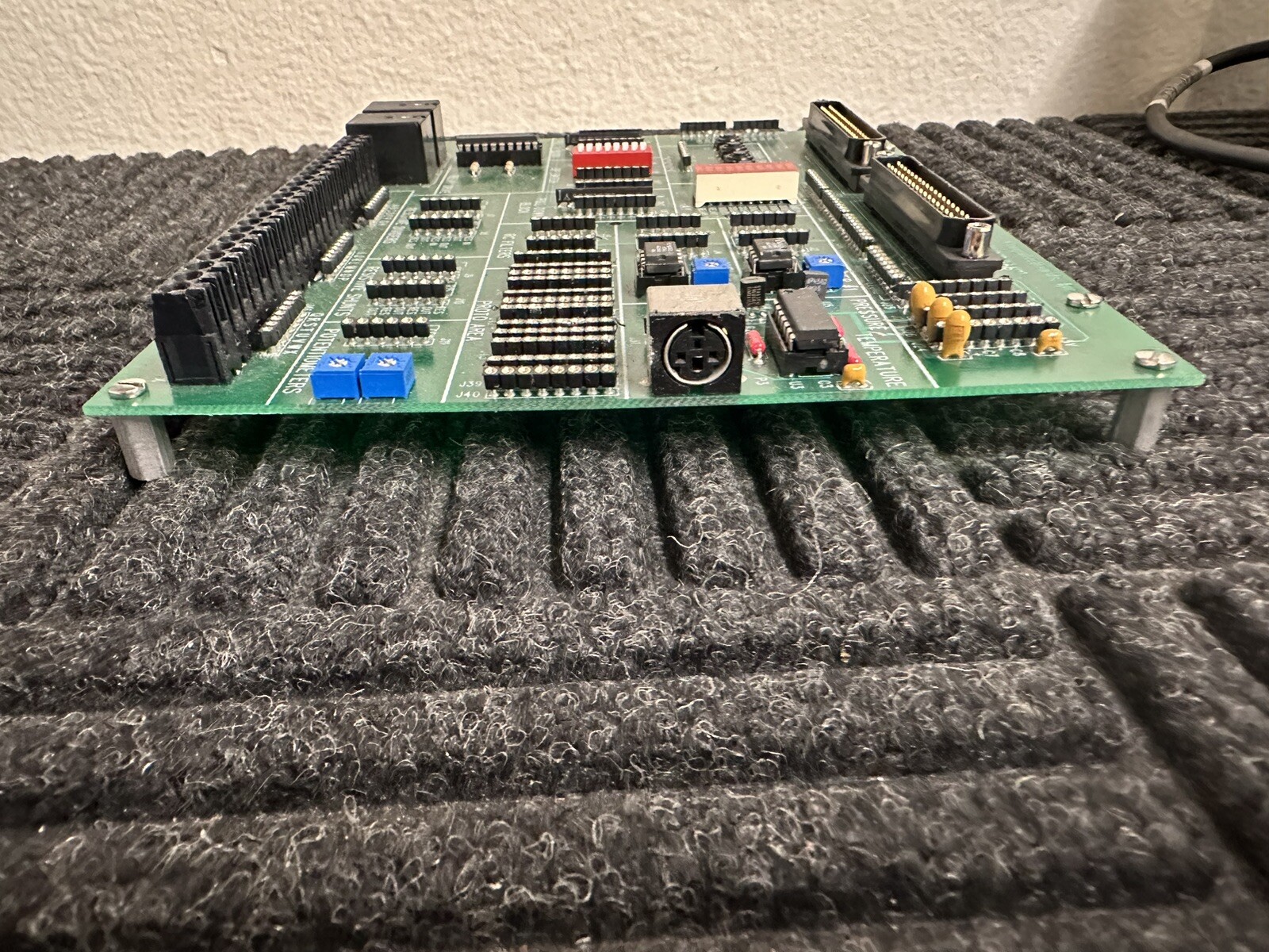 Computer Boards LAB8 CIO-DAS08 Analog And Digital I / O Board 1994