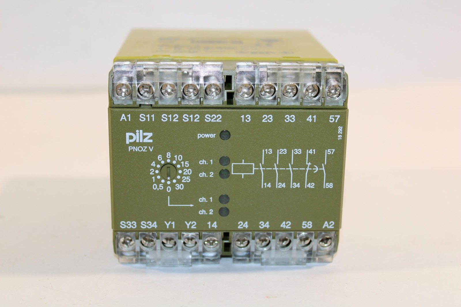 Pilz PNOZ V30 Safety Relay NEW
