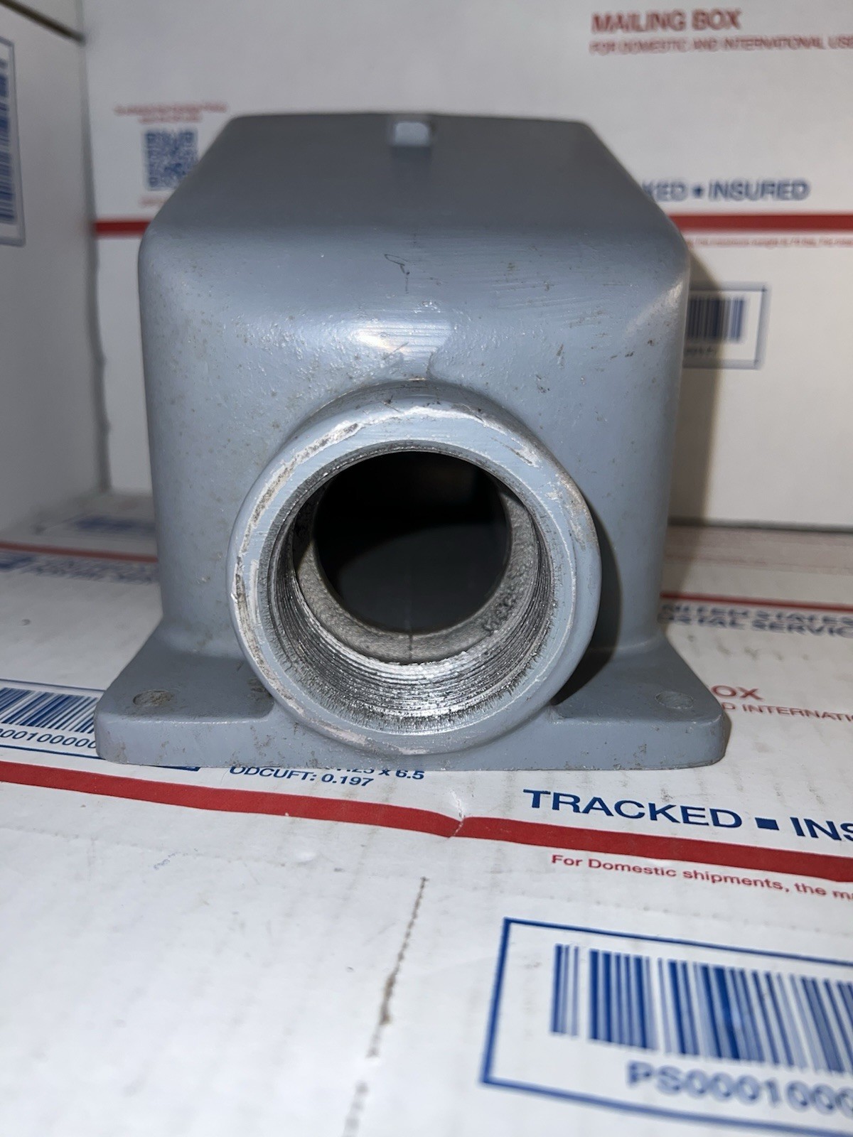HUBBELL HBL BB602W 60A PIN&SLEEVE 1-1/4” & 1-1/2” RECEPTACLE BOX *USED* ⚡️💥🔥