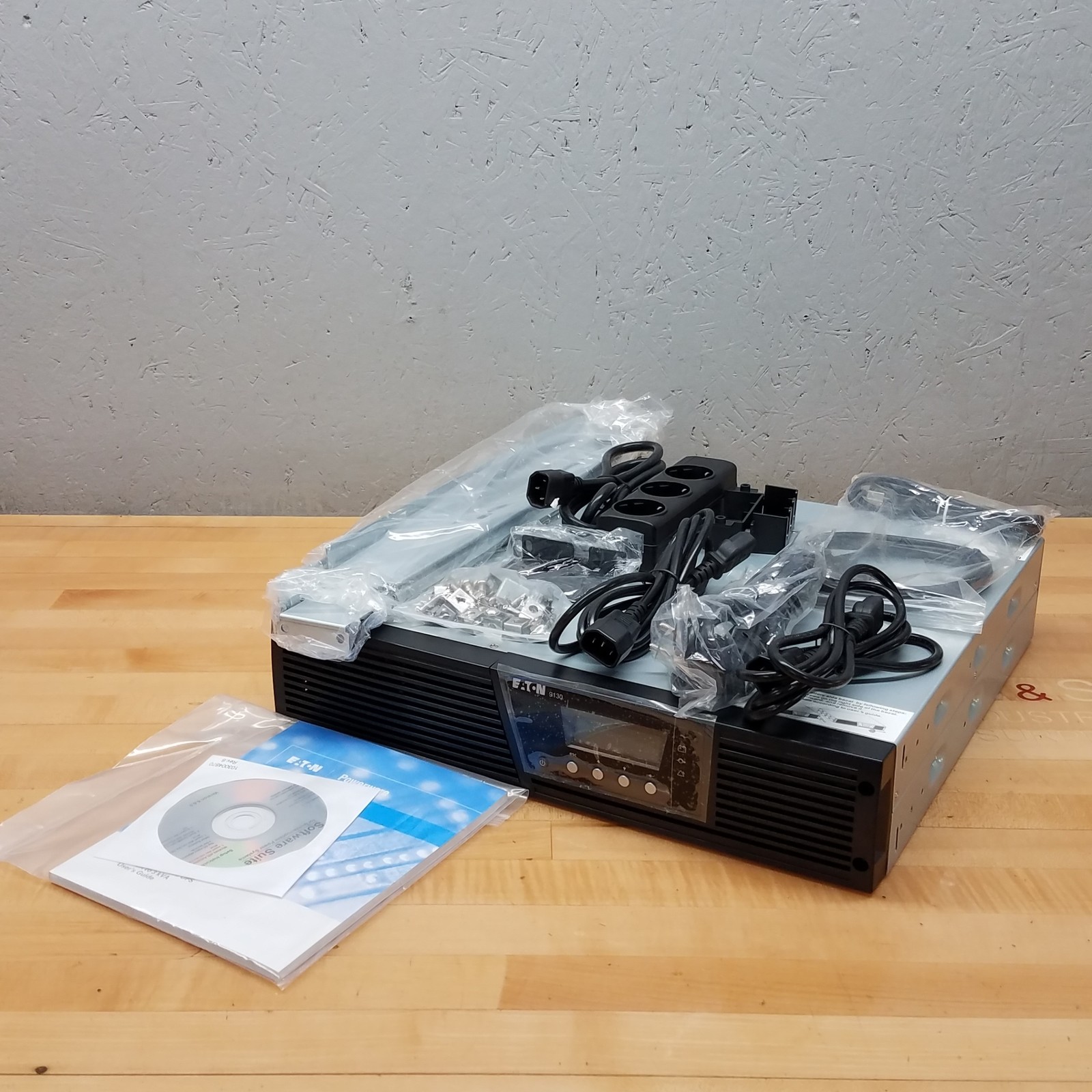 Eaton PW9130I1500R-XL2U Power Supply, 240V/230V/220V/208V/200V Input, 48Vdc, 34A