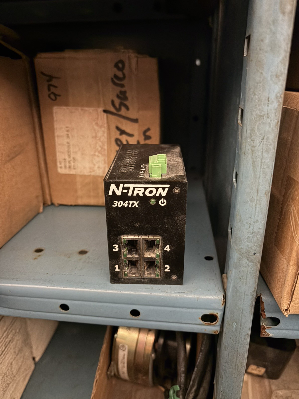 N-TRON 304TX 4 PORT ETHERNET BOX 10-30 VDC .5 AMP USED