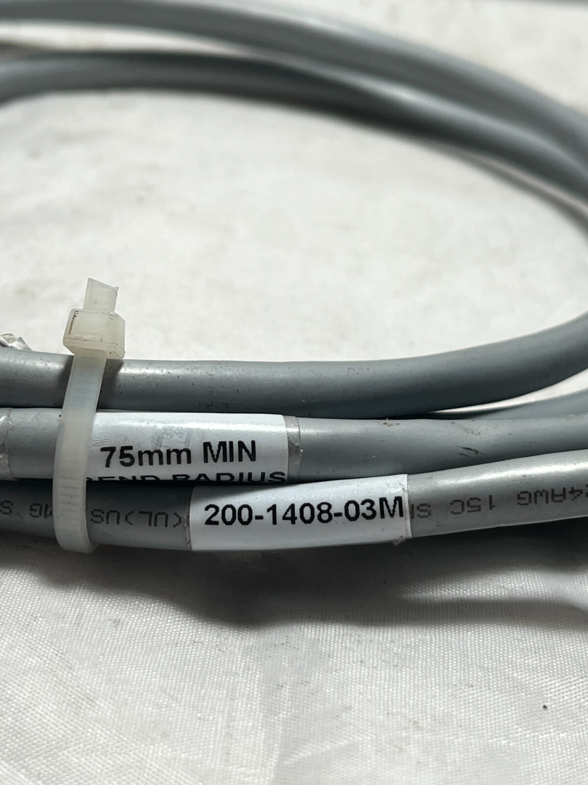 INDUSTRIAL MRO 200-1408-03M CONNECTING CABLE MALE / MALE 15 PIN #51E35 75MM RAD
