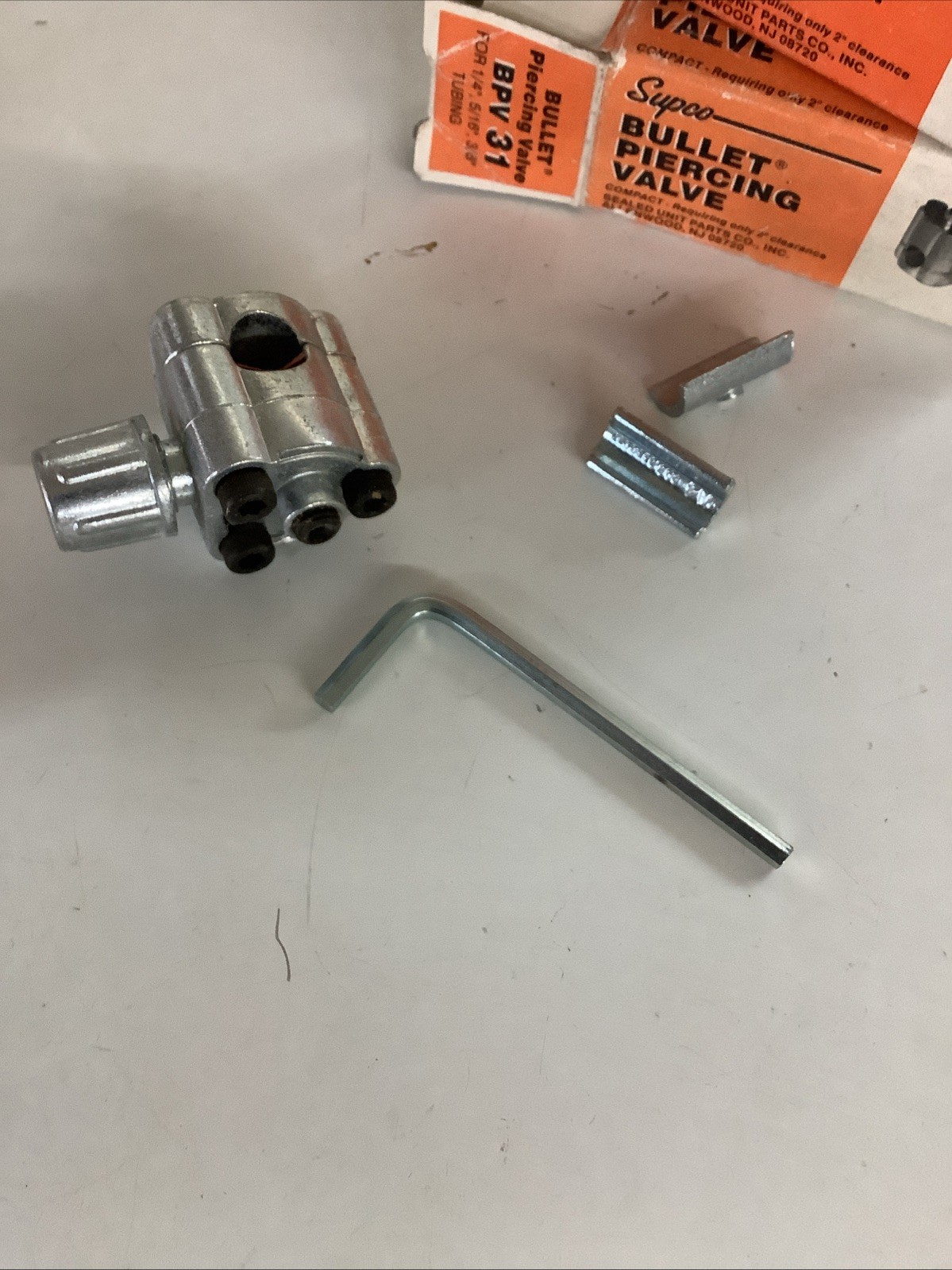 2 Pack BPV31 Bullet Piercing Valve A/C Refrigeration Lines 5/16 – 3/8 – 1/4 NOS