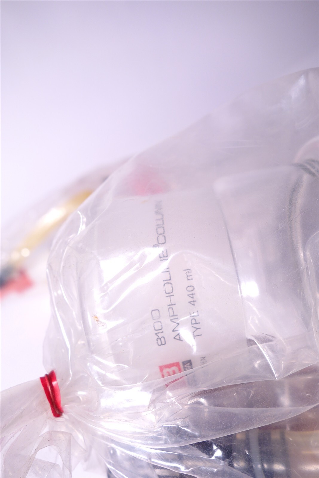 LKB 8100 Ampholine Column Type 440 ml NEW – UNUSED