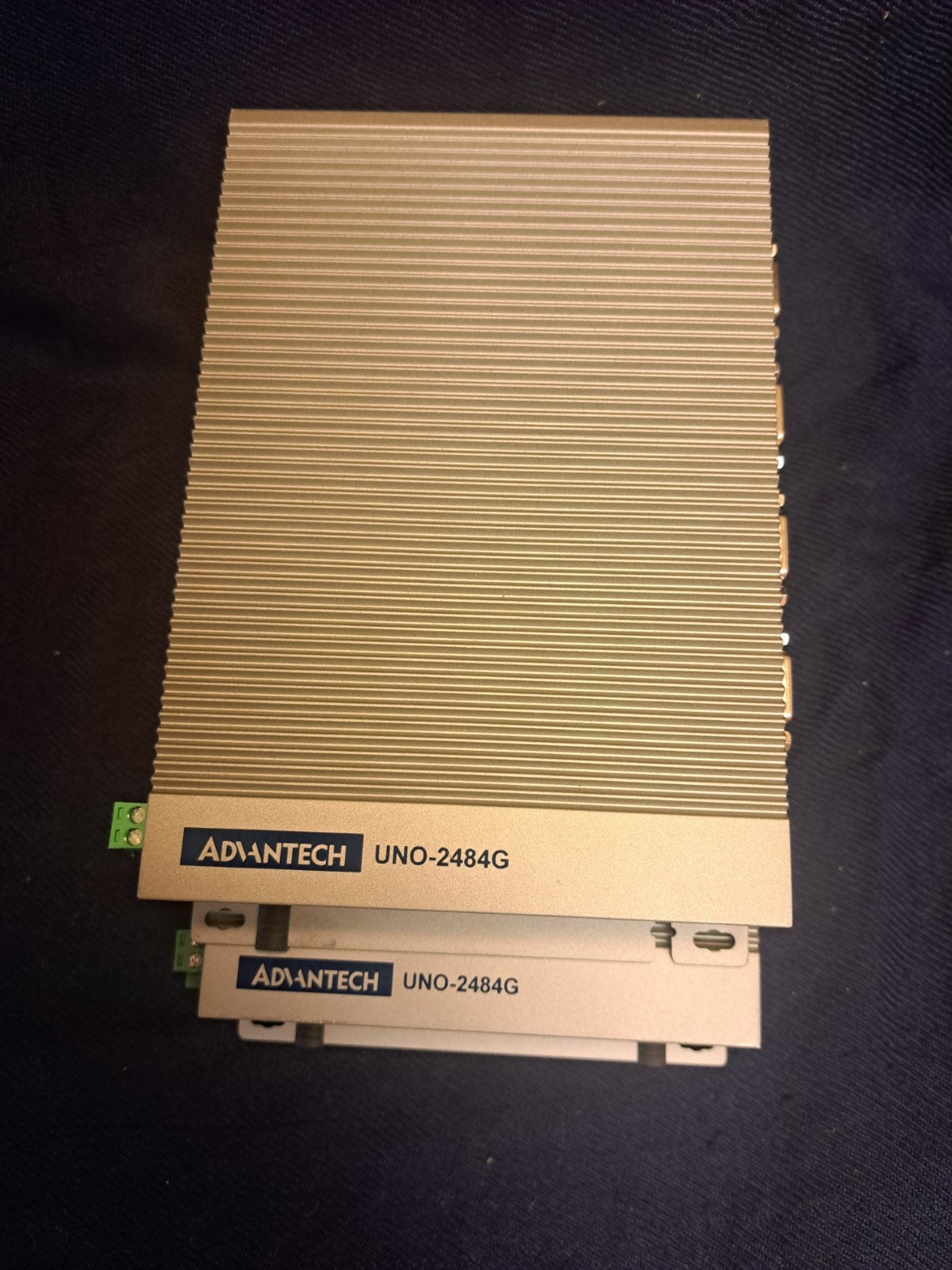Advantech UNO-2484G i7-6600U 2.6GHz w/ 4xGbE, 1 x mPCIe, HDMI, DP
